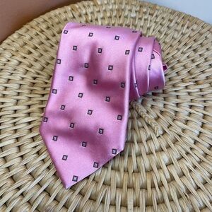 Brooks Brothers 100% Pure Silk Pink Tie